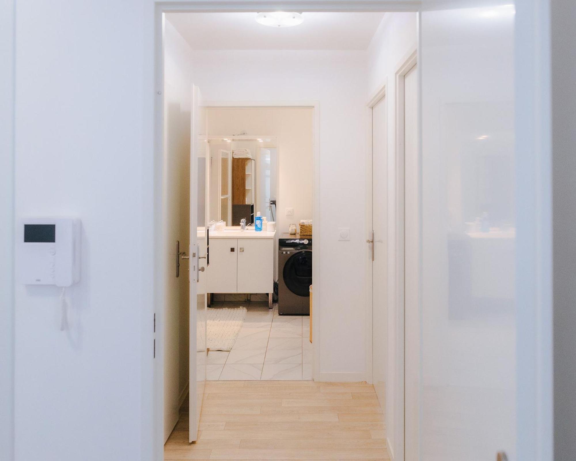 Appartement Luxueux, Neuf & Equipe A Versailles, Saint-Cyr-lʼÉcole Exteriér fotografie