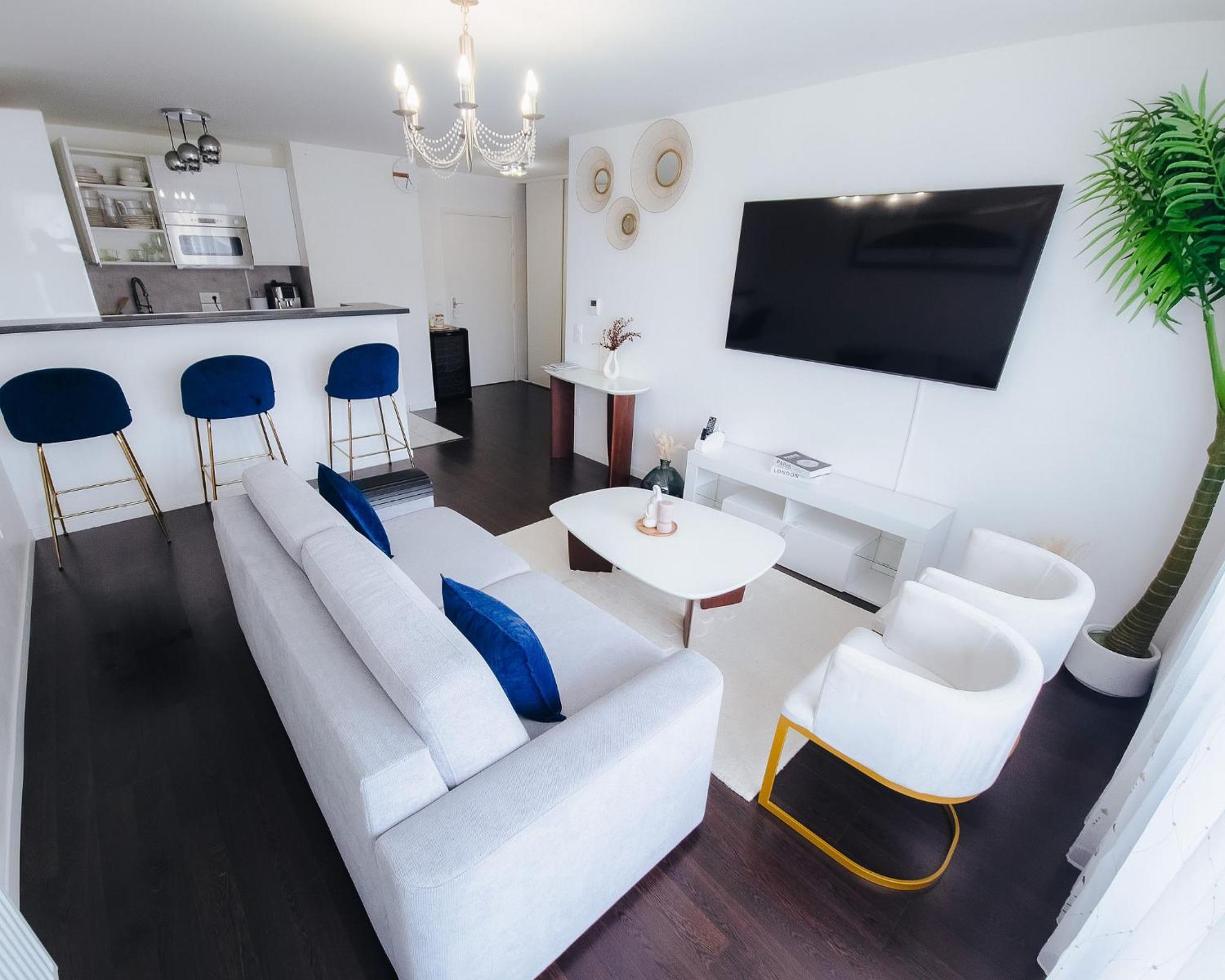 Appartement Luxueux, Neuf & Equipe A Versailles, Saint-Cyr-lʼÉcole Exteriér fotografie